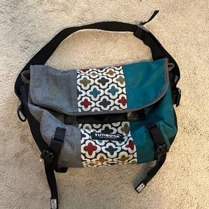 Timbuk2 custom classic messenger bag